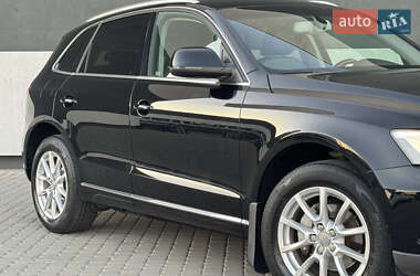 Позашляховик / Кросовер Audi Q5 2013 в 