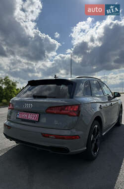 Внедорожник / Кроссовер Audi Q5 2019 в 