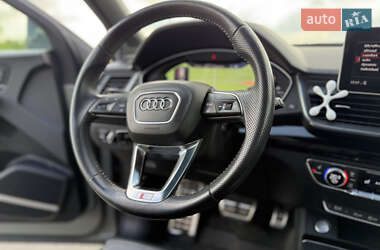 Внедорожник / Кроссовер Audi Q5 2019 в 