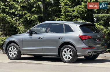 Внедорожник / Кроссовер Audi Q5 2015 в 