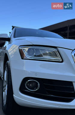 Позашляховик / Кросовер Audi Q5 2016 в 
