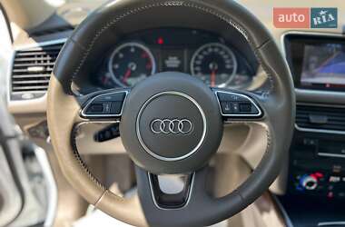 Внедорожник / Кроссовер Audi Q5 2015 в 