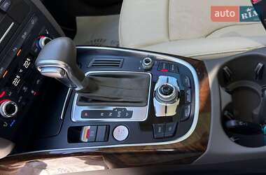 Внедорожник / Кроссовер Audi Q5 2015 в 