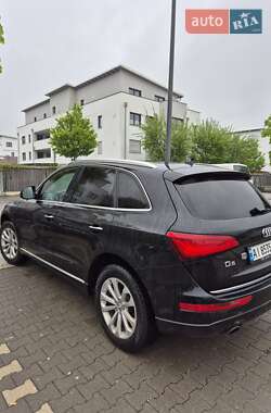 Позашляховик / Кросовер Audi Q5 2015 в 