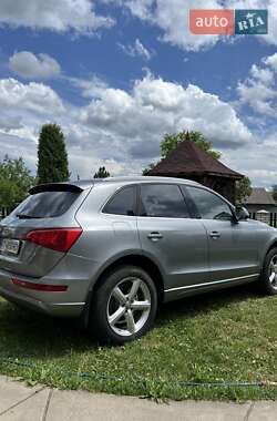 Внедорожник / Кроссовер Audi Q5 2011 в 