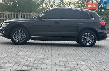 Внедорожник / Кроссовер Audi Q5 2016 в 