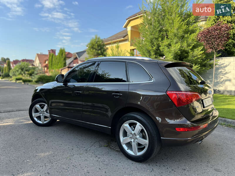 Позашляховик / Кросовер Audi Q5 2010 в Рівному