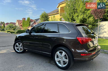 Внедорожник / Кроссовер Audi Q5 2010 в 