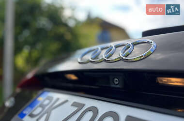 Внедорожник / Кроссовер Audi Q5 2010 в 
