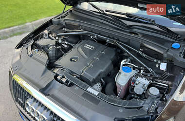 Внедорожник / Кроссовер Audi Q5 2010 в 