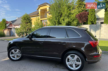 Внедорожник / Кроссовер Audi Q5 2010 в 