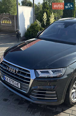 Внедорожник / Кроссовер Audi Q5 2017 в 