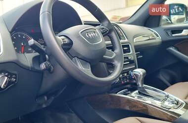 Позашляховик / Кросовер Audi Q5 2013 в 