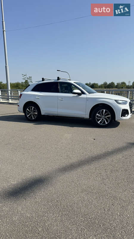 Внедорожник / Кроссовер Audi Q5 2024 в Запорожье фото 6 Внедорожник / Кроссовер Audi Q5 2024 в Запорожье