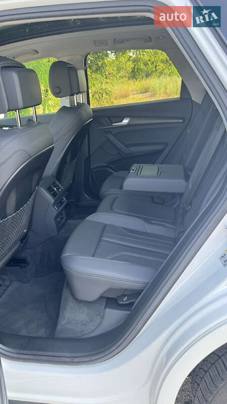 Внедорожник / Кроссовер Audi Q5 2024 в Запорожье фото 15 Внедорожник / Кроссовер Audi Q5 2024 в Запорожье