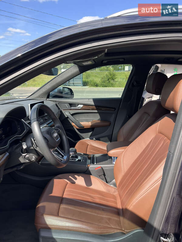 Позашляховик / Кросовер Audi Q5 2019 в Львові