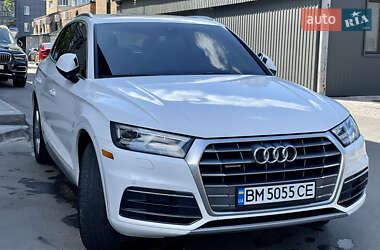 Внедорожник / Кроссовер Audi Q5 2017 в 