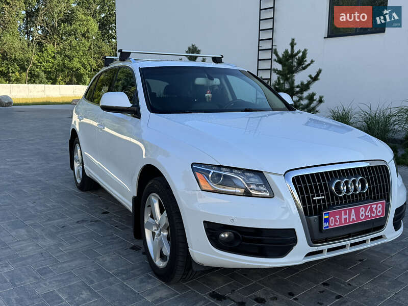 Позашляховик / Кросовер Audi Q5 2011 в Луцьку