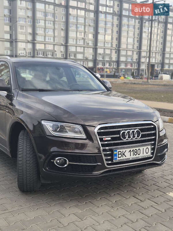Внедорожник / Кроссовер Audi Q5 2013 в Луцке фото 2 Внедорожник / Кроссовер Audi Q5 2013 в Луцке