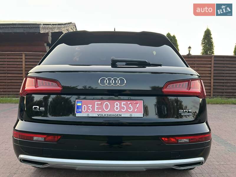 Позашляховик / Кросовер Audi Q5 2018 в Києві