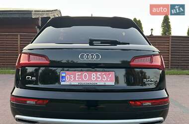 Внедорожник / Кроссовер Audi Q5 2018 в 