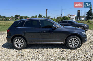 Внедорожник / Кроссовер Audi Q5 2012 в 