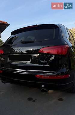 Позашляховик / Кросовер Audi Q5 2015 в 