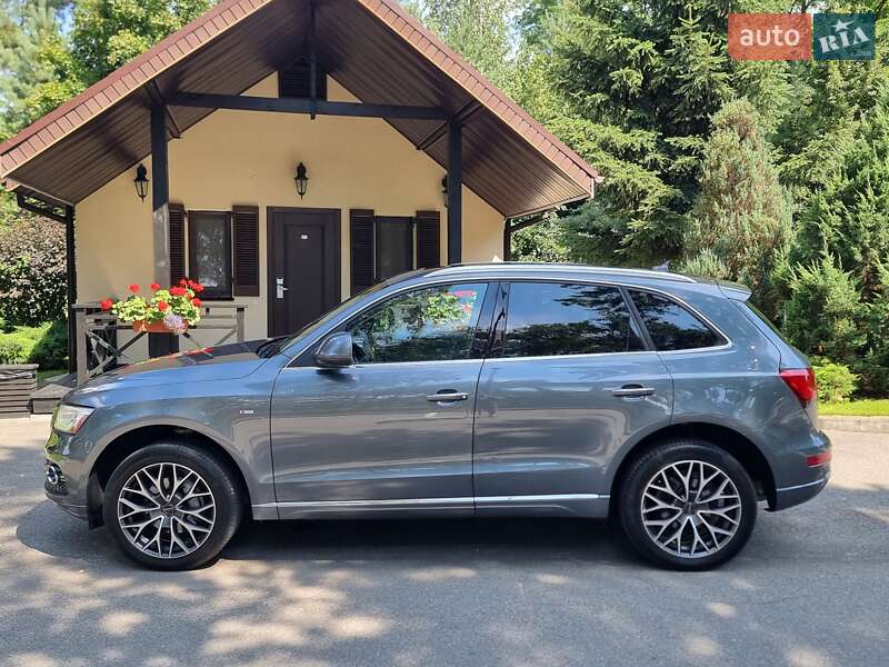 Внедорожник / Кроссовер Audi Q5 2014 в Киеве