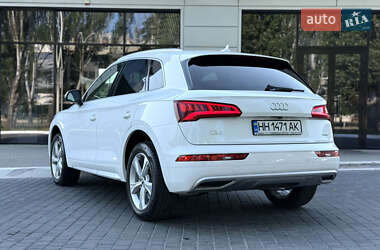 Внедорожник / Кроссовер Audi Q5 2019 в 
