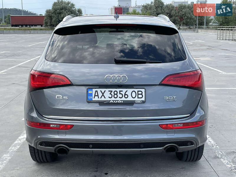 Позашляховик / Кросовер Audi Q5 2016 в Києві