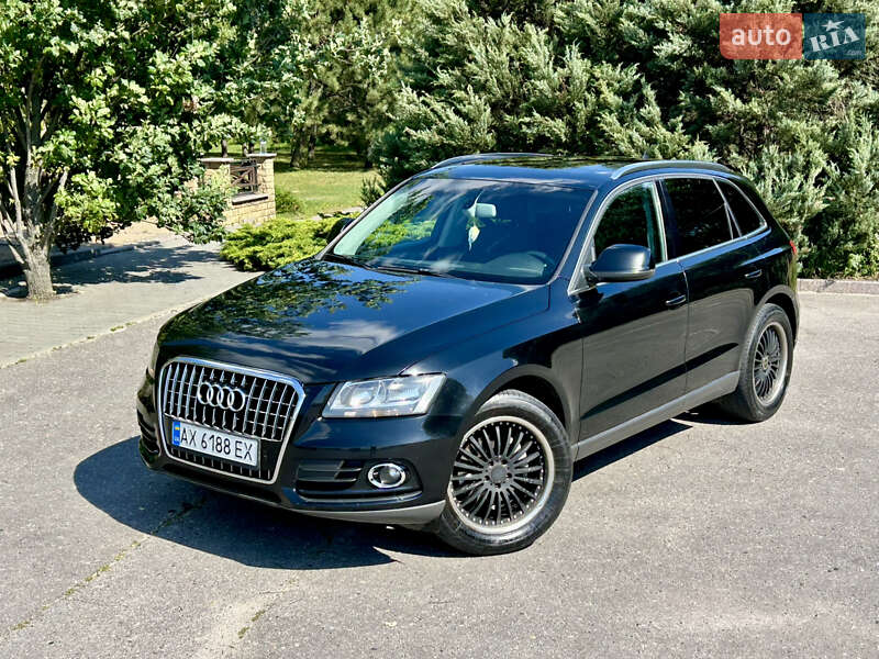 Внедорожник / Кроссовер Audi Q5 2013 в Харькове