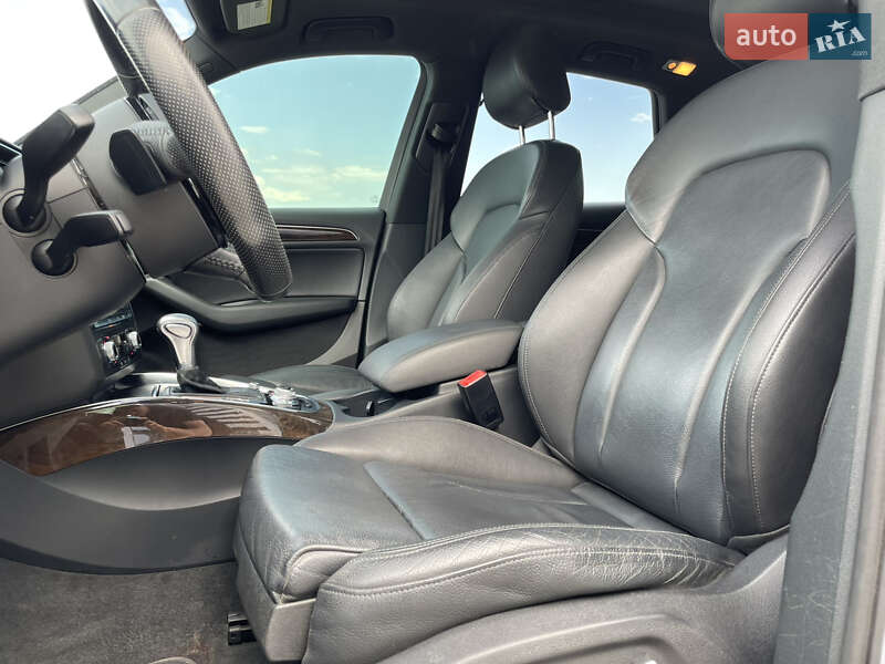 Позашляховик / Кросовер Audi Q5 2016 в Києві