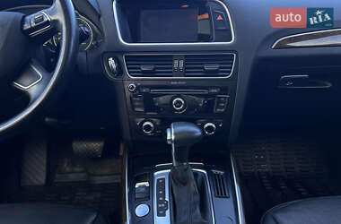 Внедорожник / Кроссовер Audi Q5 2015 в 