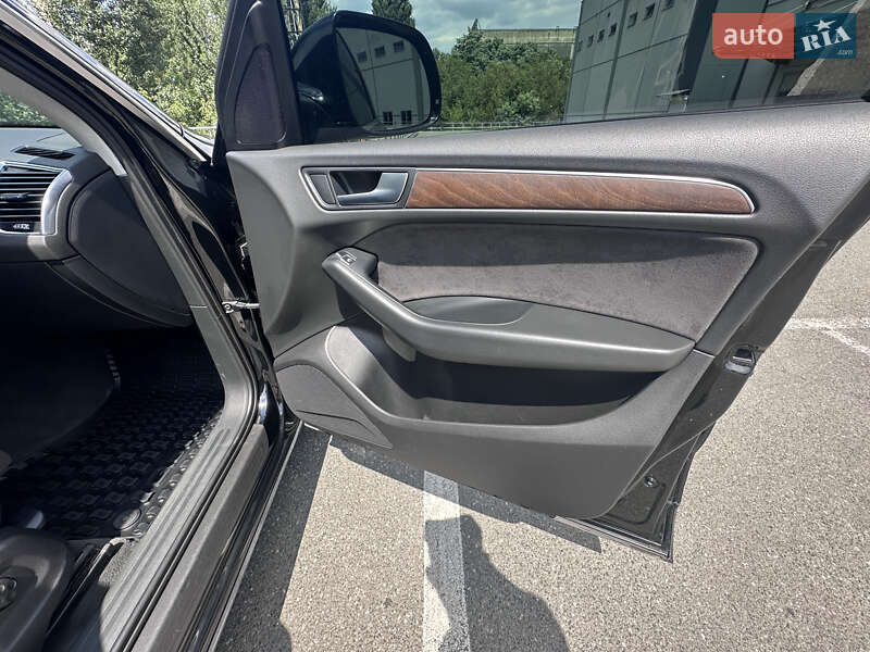 Внедорожник / Кроссовер Audi Q5 2013 в Киеве