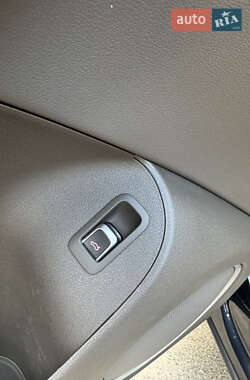 Позашляховик / Кросовер Audi Q5 2013 в 