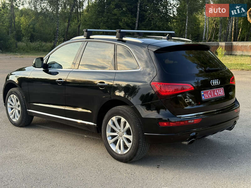 Позашляховик / Кросовер Audi Q5 2016 в Самборі