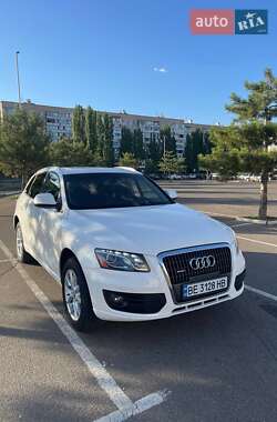 Позашляховик / Кросовер Audi Q5 2010 в 