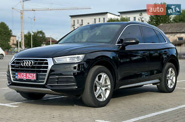 Внедорожник / Кроссовер Audi Q5 2019 в 