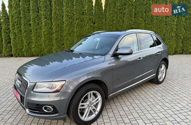 Позашляховик / Кросовер Audi Q5 2015 в 
