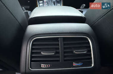 Позашляховик / Кросовер Audi Q5 2015 в 
