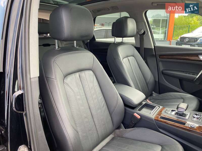 Внедорожник / Кроссовер Audi Q5 2017 в Львове