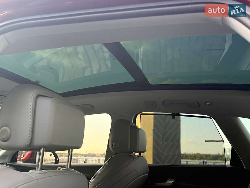 Позашляховик / Кросовер Audi Q5 2019 в Києві