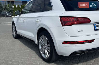 Позашляховик / Кросовер Audi Q5 2017 в 