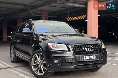Позашляховик / Кросовер Audi Q5 2015 в 