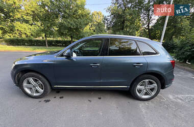 Внедорожник / Кроссовер Audi Q5 2015 в 