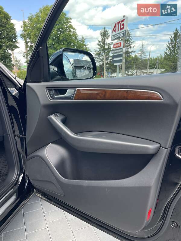 Внедорожник / Кроссовер Audi Q5 2012 в Луцке