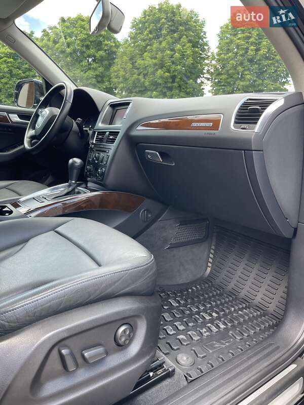 Внедорожник / Кроссовер Audi Q5 2012 в Луцке