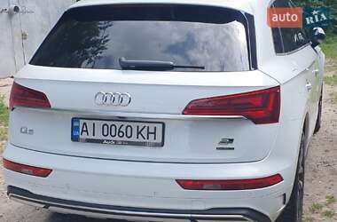 Внедорожник / Кроссовер Audi Q5 2021 в 