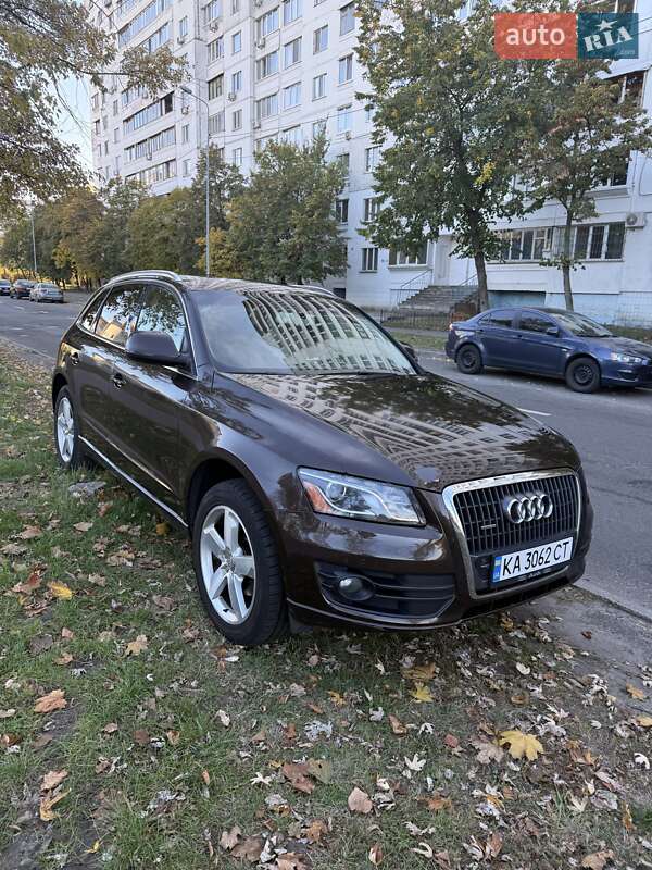 Позашляховик / Кросовер Audi Q5 2012 в Києві