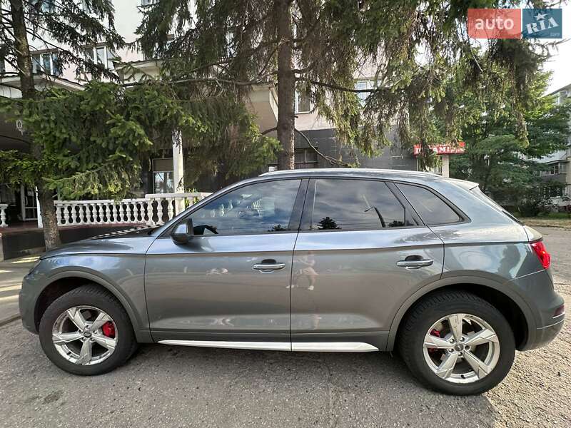 Позашляховик / Кросовер Audi Q5 2017 в Кременчуці